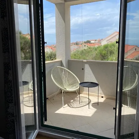 Apartment Bol A6 With Pool From 45 Eur Per Person Exterior photo
